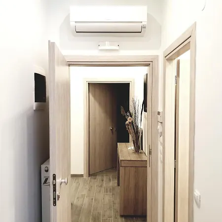 Apartment Eantos And