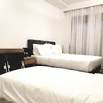 Appartement Eantos And *