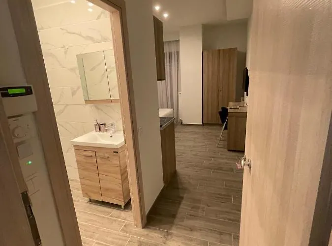 Eantos And * Peraia (Thessaloniki)